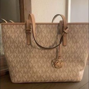 Michael Kors medium size Tote
